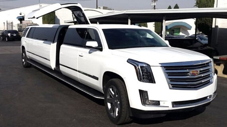 Cadillac Escalade Stretch Limousine 1